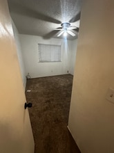 385 Locust St in Gridley, CA - Foto de edificio - Building Photo