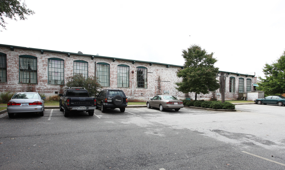 The Hampton Lofts in Hampton, GA - Building Photo