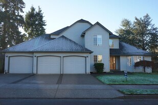 12507 SE 24th St in Vancouver, WA - Building Photo