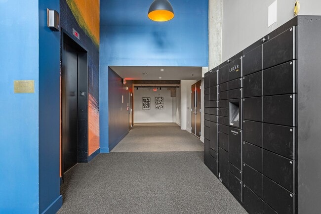 Ventana Lofts in St. Louis, MO - Foto de edificio - Building Photo