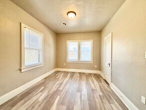 2844 NW 14th St in Oklahoma City, OK - Building Photo - Building Photo