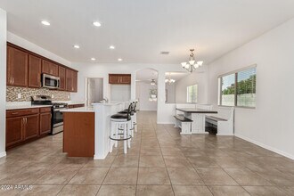 476 W Honey Locust Ave in San Tan Valley, AZ - Building Photo - Building Photo
