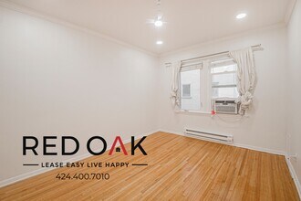 336.5 N Curson Ave in Los Angeles, CA - Foto de edificio - Building Photo