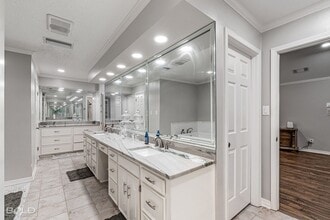 332 Greenacres Blvd in Bossier City, LA - Building Photo - Building Photo