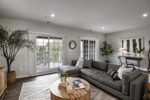 Dorsey Overlook in Ellicott City, MD - Building Photo