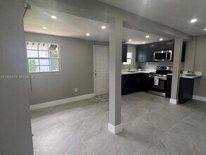 13025 NW 2nd Ave in North Miami, FL - Building Photo - Building Photo