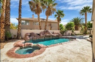 7517 Heather Knoll Cir in Las Vegas, NV - Building Photo