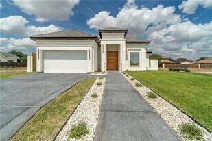 19 Villa Centenario Dr in Mission, TX - Building Photo