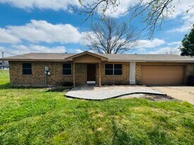 161 Green Cir in Royse City, TX - Building Photo