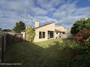 897 S Patrick Dr in Satellite Beach, FL - Building Photo - Building Photo