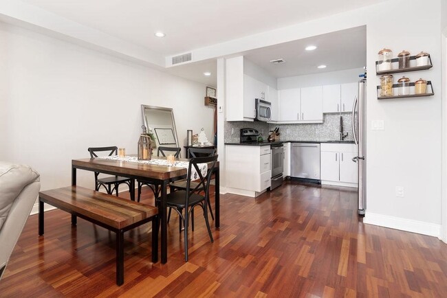 property at 207 Shearwater Ct W