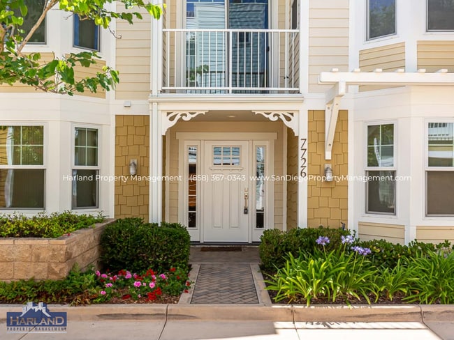 property at 7726 Ivanhoe Ave