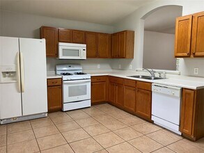 723 Blair Ave in Bastrop, TX - Building Photo - Building Photo