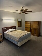 553 Parker Ave in Philadelphia, PA - Building Photo - Building Photo