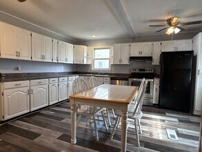 4005 Cypress Ave SW in Huntsville, AL - Foto de edificio - Building Photo