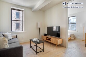 66 Avenue A in New York, NY - Building Photo - Building Photo