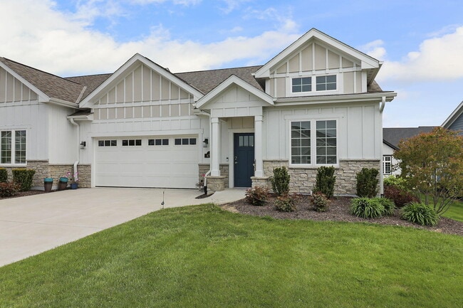property at 4706 S Cottage Ln