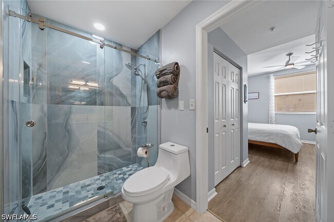 15393 Bellamar Cir in Ft. Myers, FL - Building Photo - Building Photo