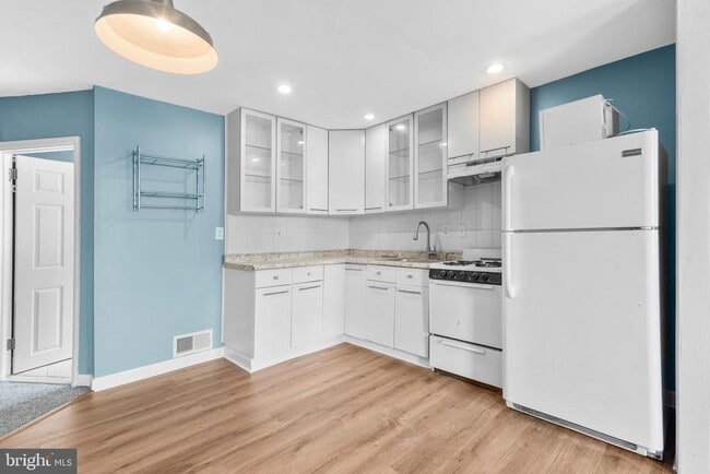 2531 S 13th St in Philadelphia, PA - Building Photo - Building Photo