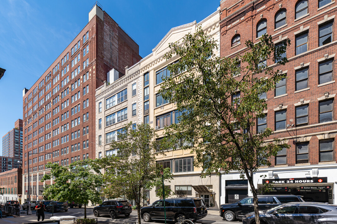 Loft 55 in New York, NY - Foto de edificio