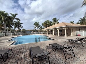 8372 SW 25th Ct in Miramar, FL - Building Photo - Building Photo