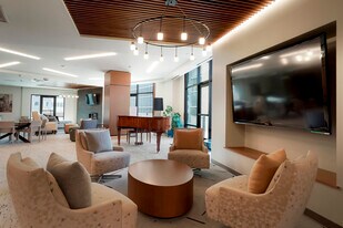 1777 Larimer St, Unit 1205 in Denver, CO - Building Photo