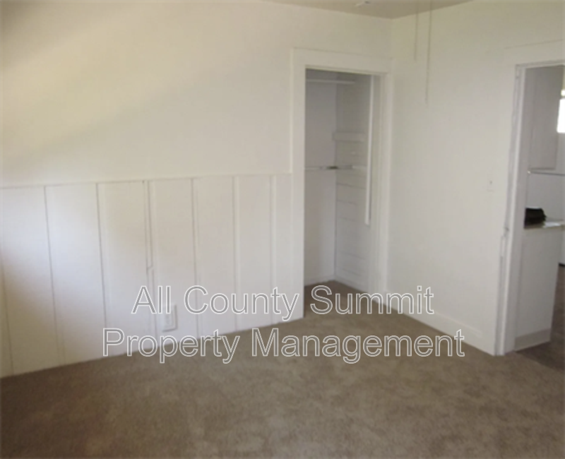 1593 Florence St in Aurora, CO - Building Photo