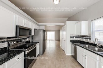 8520 W Palm Ln in Phoenix, AZ - Building Photo - Building Photo