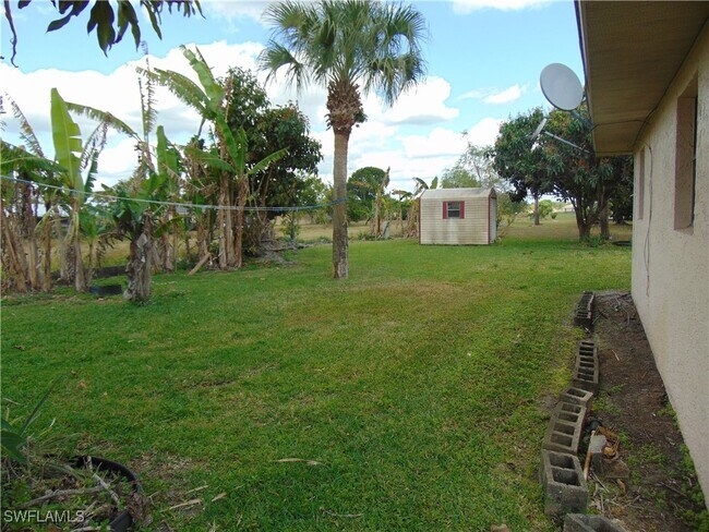 property at 615 Lhommedieu St