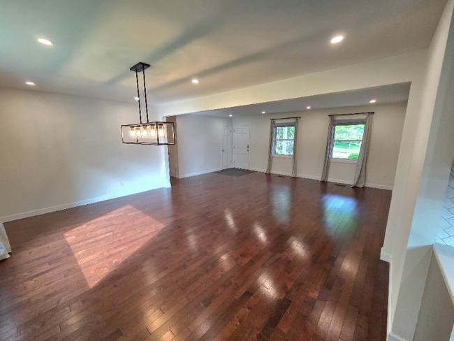 523 Chapel Hill W Dr in Indianapolis, IN - Building Photo - Building Photo