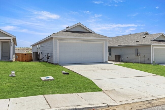 285 Tahoe Ave in New Braunfels, TX - Building Photo - Building Photo