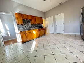 1858 W 21st Pl in Chicago, IL - Building Photo - Building Photo