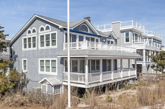 1001 Ocean Ave in Ship Bottom, NJ - Building Photo - Building Photo