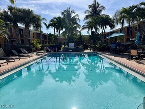 12650 Kenwood Ln in Ft. Myers, FL - Building Photo - Building Photo