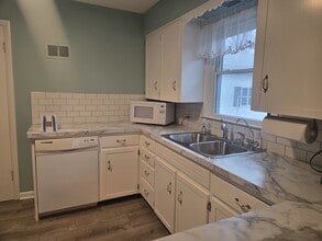 9742 Port Sheldon St in Zeeland, MI - Building Photo - Building Photo