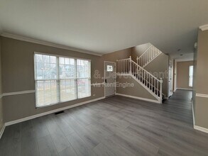 468 Columbine Ln in Bolingbrook, IL - Building Photo - Building Photo