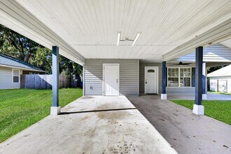 2126 Center Way in Middleburg, FL - Building Photo - Building Photo