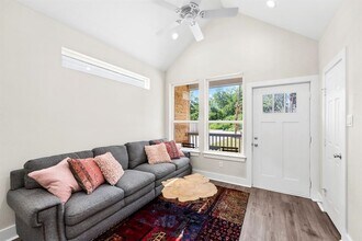 6832 Morrow St in Houston, TX - Building Photo - Building Photo