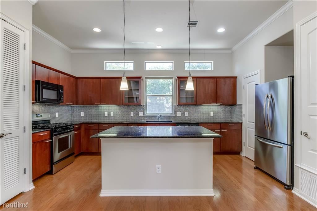 1115 Kinney Ave-Unit -Apt 23 in Austin, TX - Building Photo