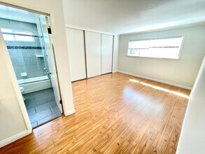 9622 Lucerne Ave in Culver City, CA - Building Photo - Interior Photo