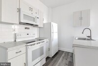 5036 Walnut St photo'