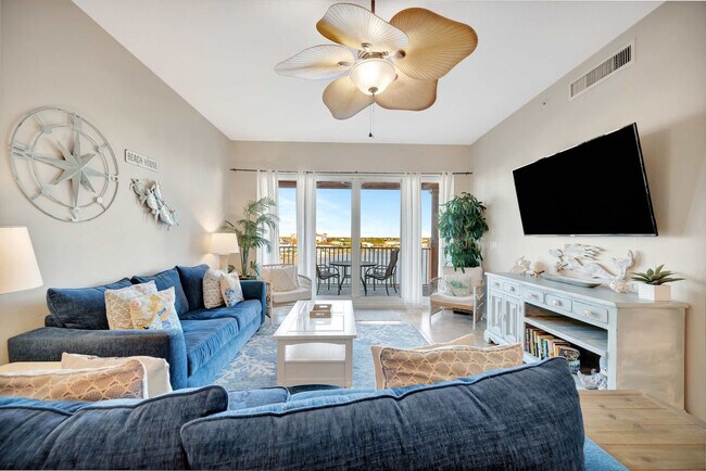 530 S Gulfview Blvd in Clearwater, FL - Foto de edificio - Building Photo