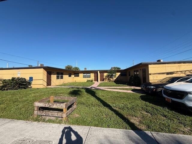 2840 Avenue S A Ave in Riviera Beach, FL - Foto de edificio - Building Photo