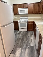 401 S Marietta St, Unit 2 in Verona, WI - Foto de edificio - Building Photo