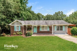 124 Northridge Dr in Winder, GA - Building Photo