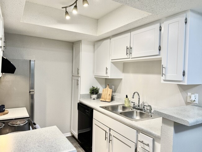 LYV Six Forks in Raleigh, NC - Building Photo - Building Photo