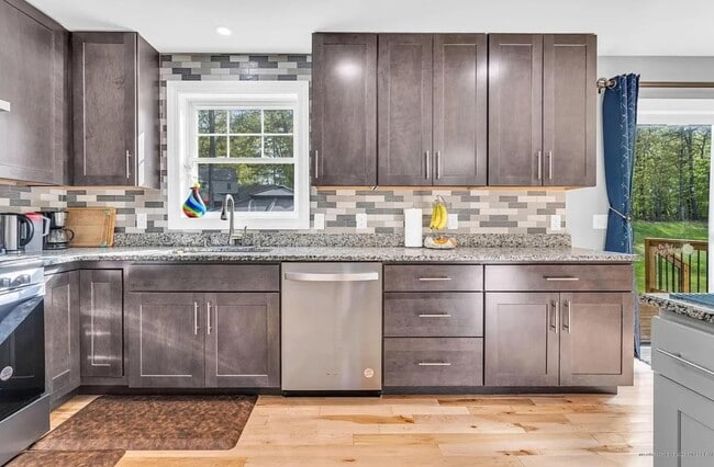 36 Belvedere Dr in Windham, ME - Building Photo - Building Photo