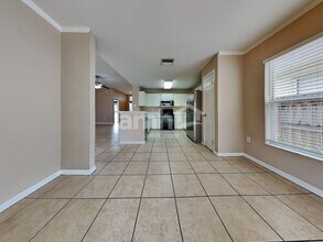 2016 Cattleman Dr in Brandon, FL - Building Photo - Building Photo