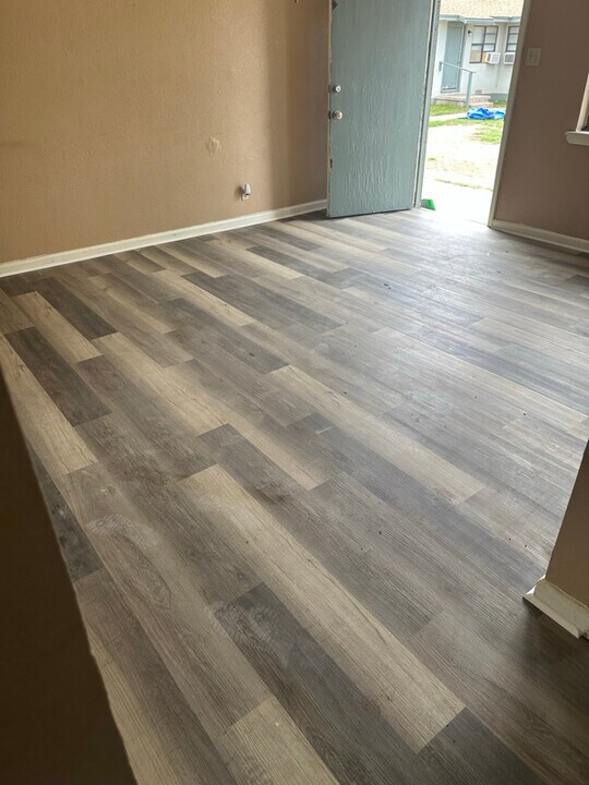 1700 Pontiac Dr, Unit 9 in Roswell, NM - Building Photo