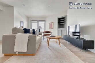 201 E 4th St in Austin, TX - Foto de edificio - Building Photo